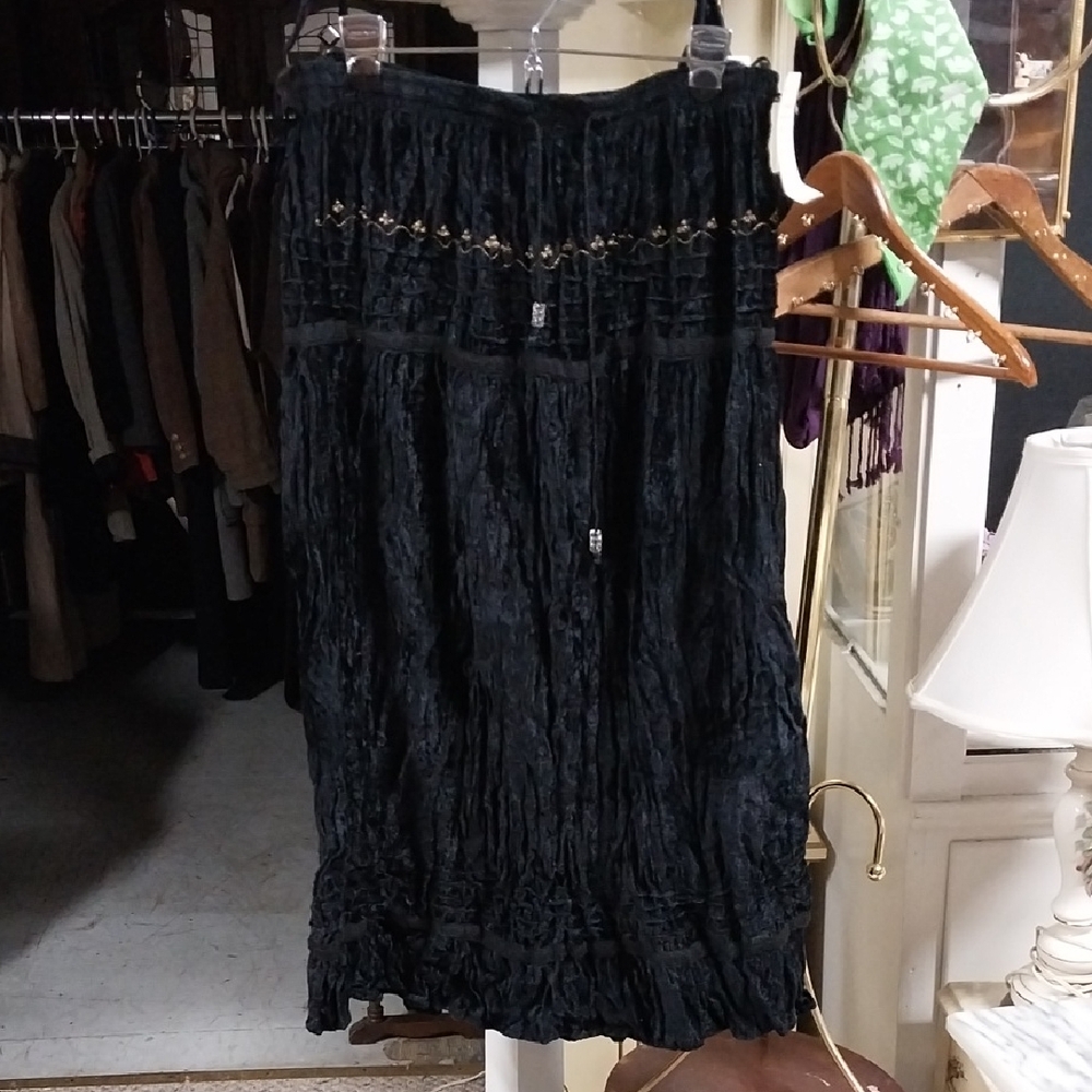 J.F.W Elegant Black Skirt